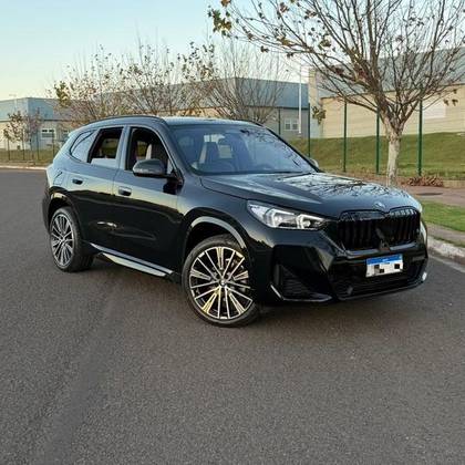 BMW X1 2.0 16V TURBO GASOLINA SDRIVE20I X-LINE STEPTRONIC BMW X1 2.0 16V TURBO GASOLINA SDRIVE20I X-LINE STEPTRONIC